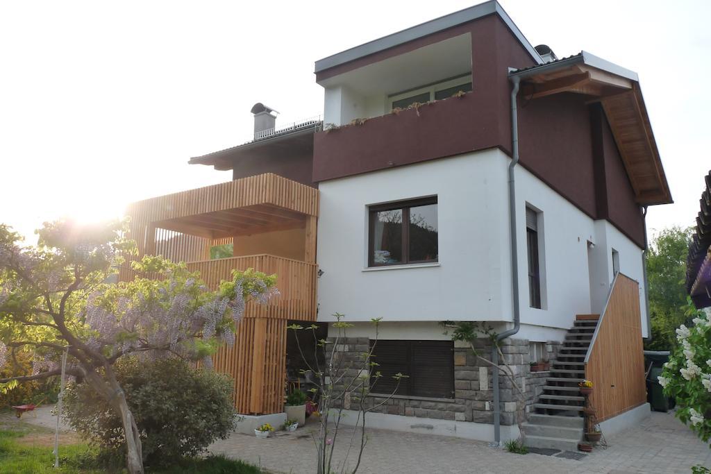 B&B Casa Sul Lago - Appartamenti Calceranica al Lago Exterior foto